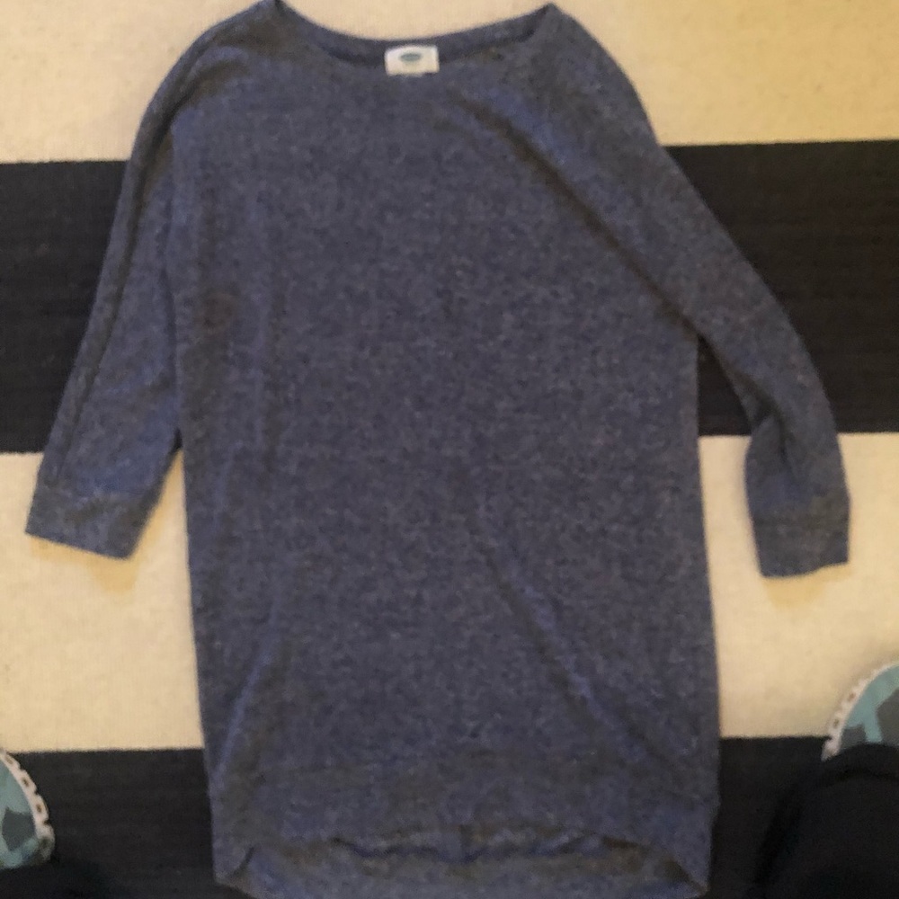 Girls Old Navy gray sweater tunic. Size 16.